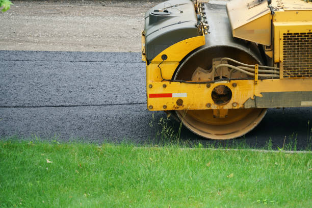 Best Driveway Paving Contractor  in Carefree, AZ